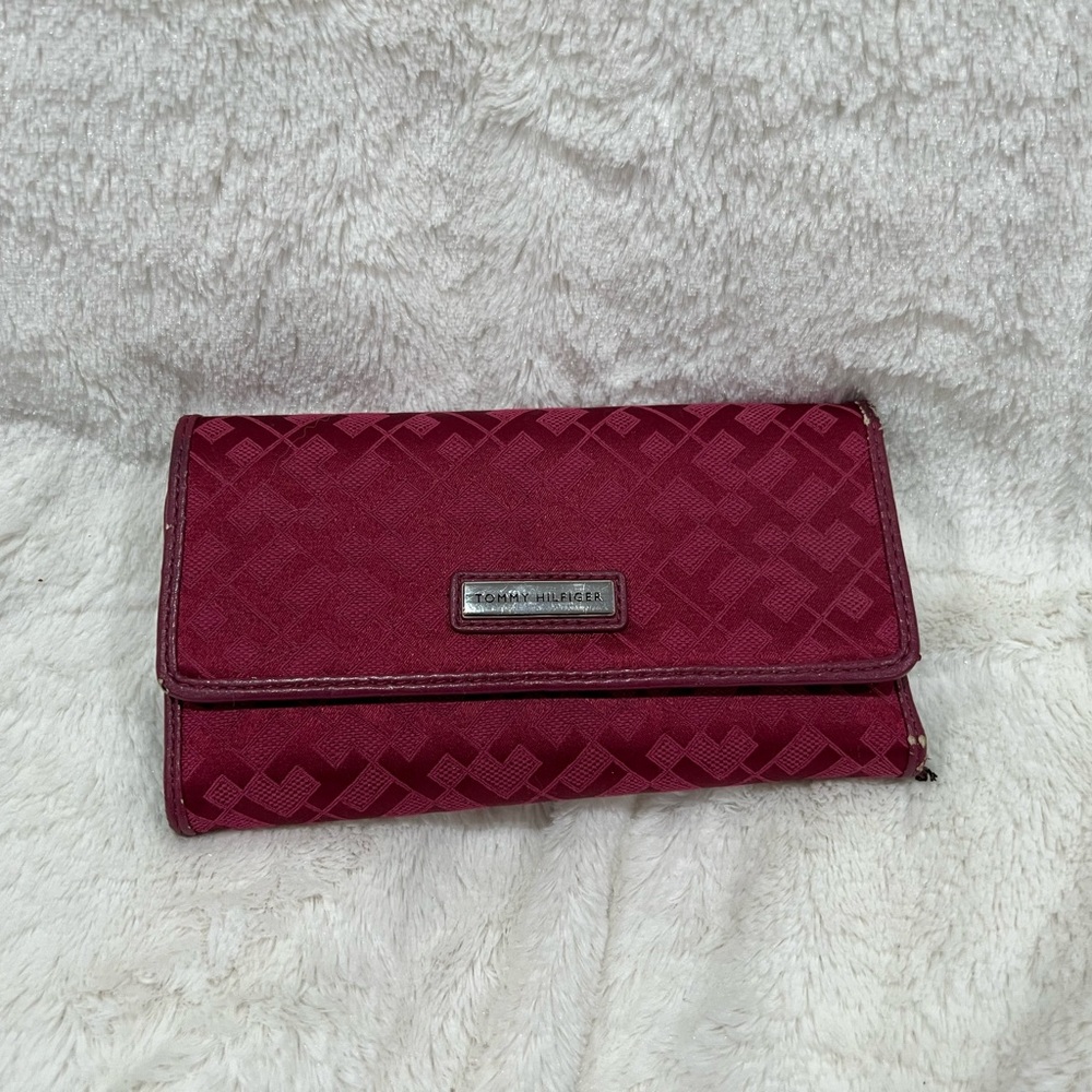Tommy Hilfiger wallet